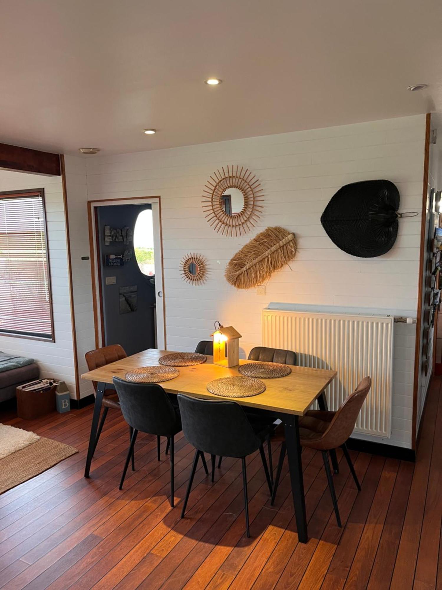 La Maison Bateau Au Bord De Mer Guissény Exteriér fotografie